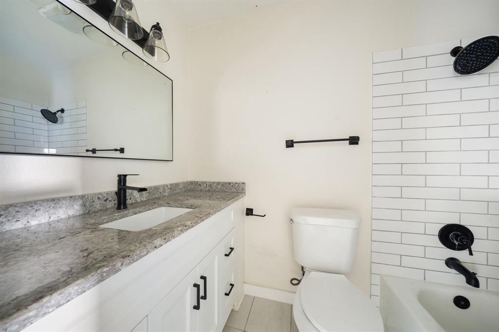 2126 Travis Drive Property Photo 26