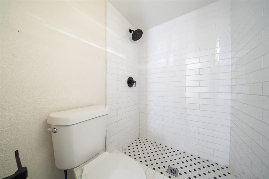 2126 Travis Drive Property Photo 28