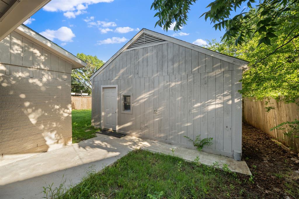 2126 Travis Drive Property Photo 32