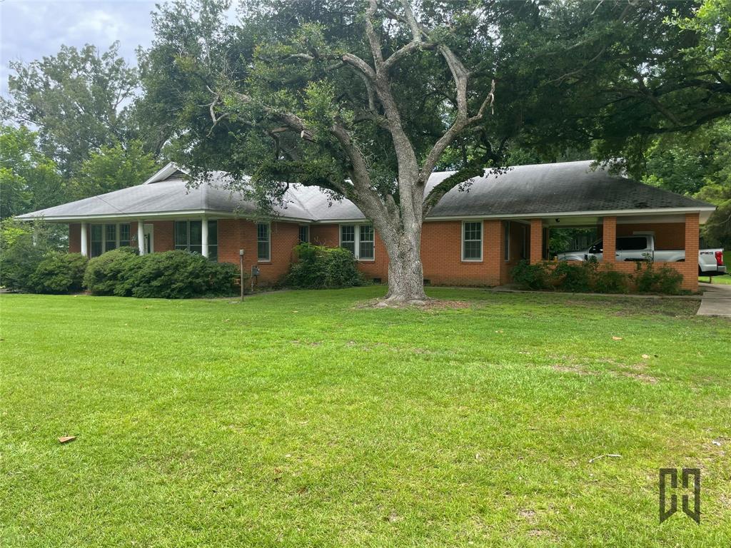 714 Butler Street Property Photo 2