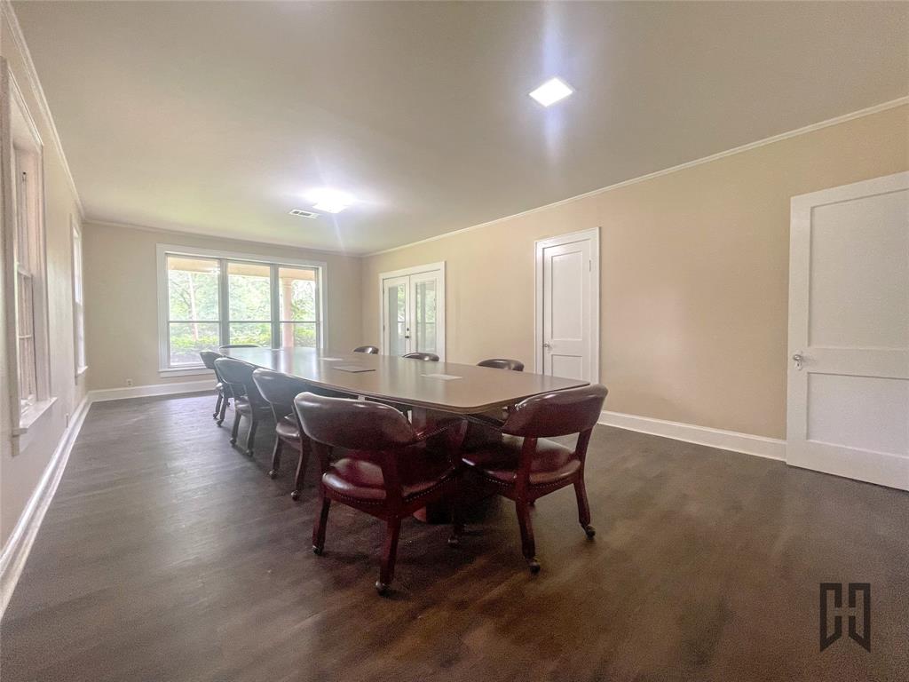 714 Butler Street Property Photo 6