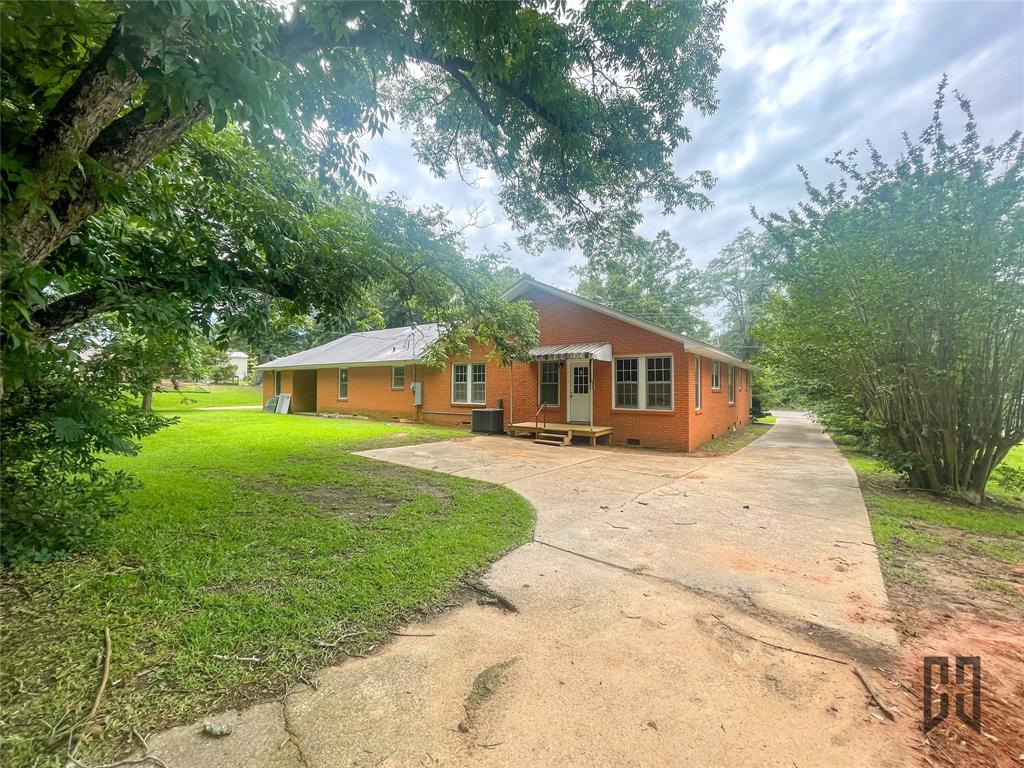 714 Butler Street Property Photo 22
