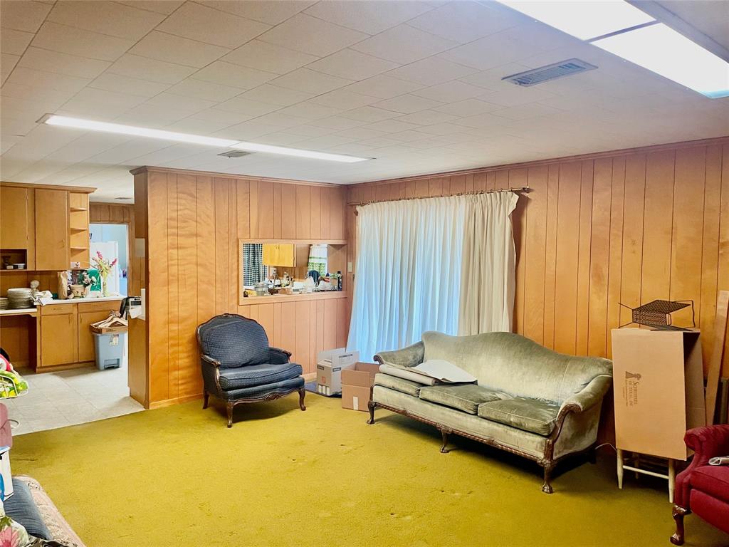 1306 E Central Property Photo 7