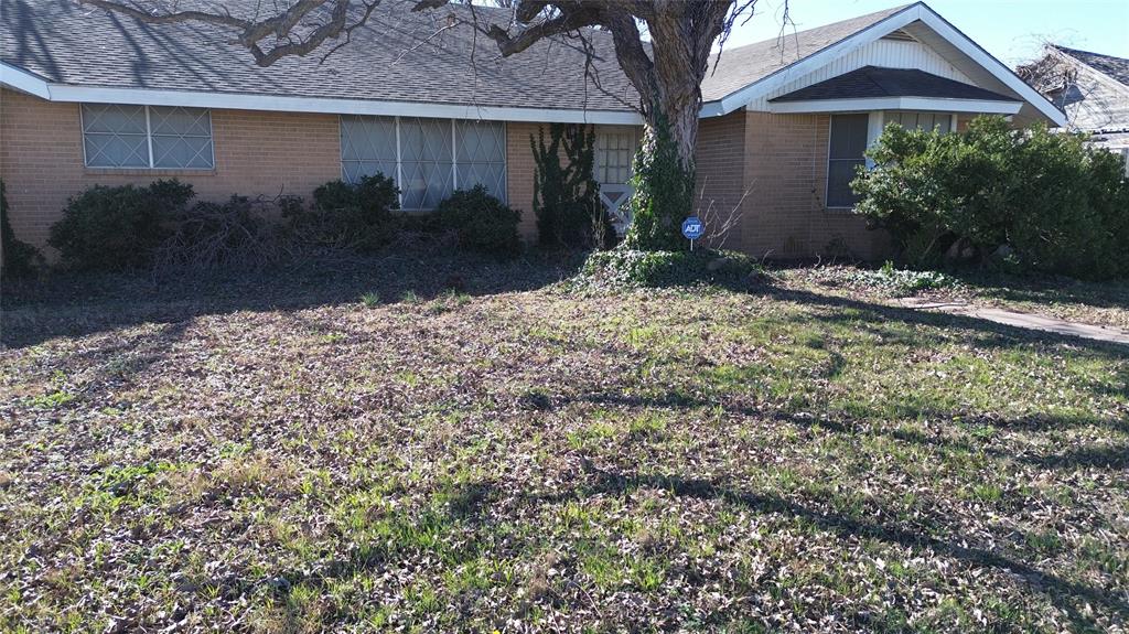 1306 E Central Property Photo 14