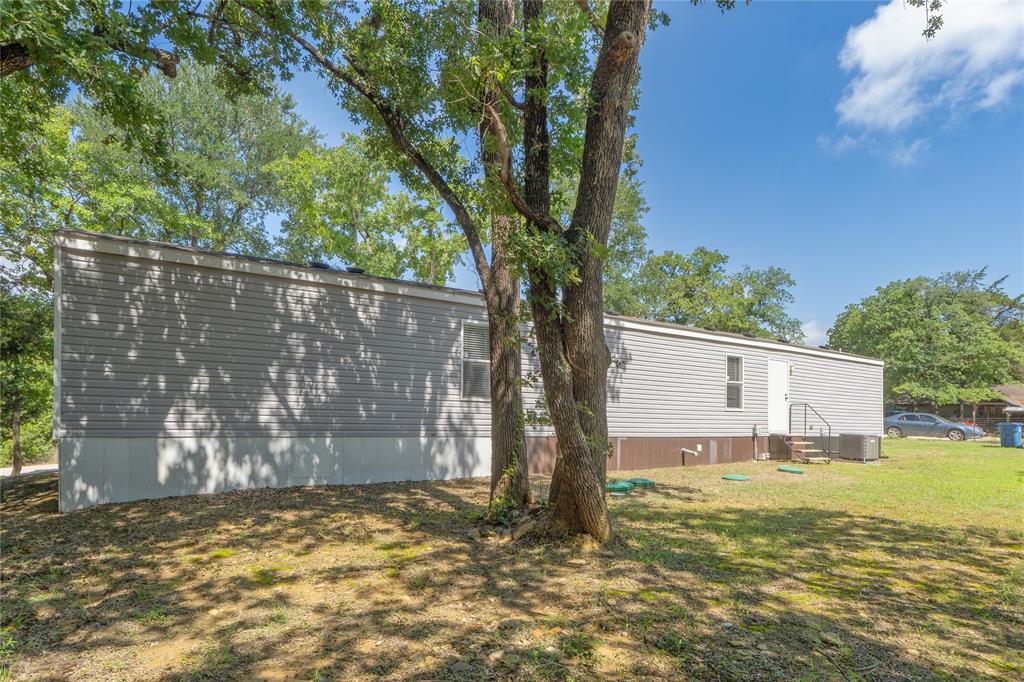 60 Tecumseh Property Photo 19