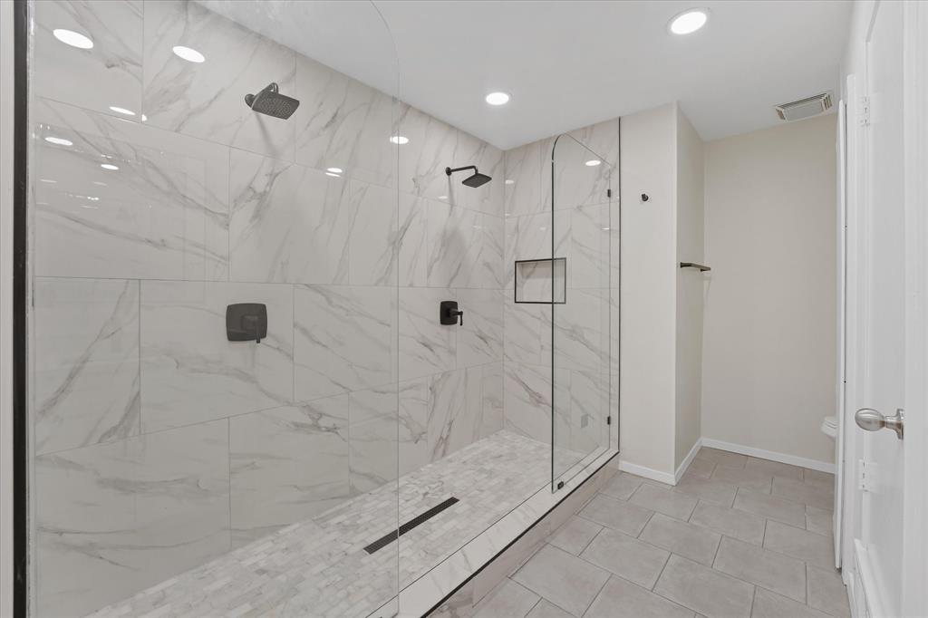 4007 Ridgebrook Drive Property Photo 15