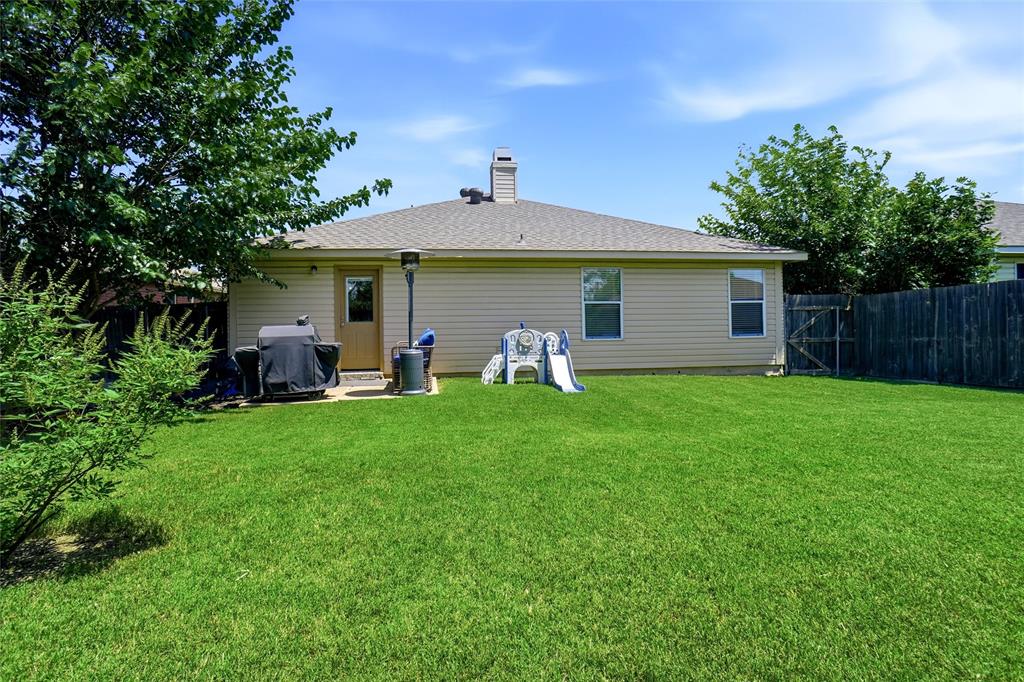 2208 Maple Drive Property Photo 14
