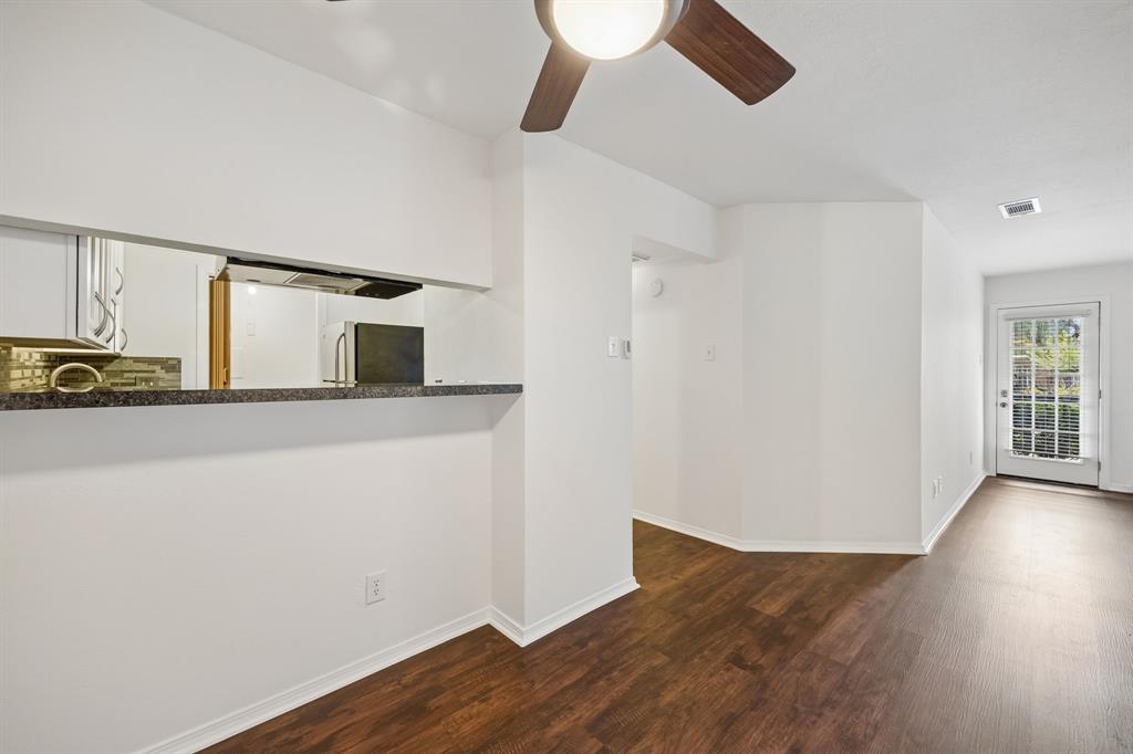 18333 Roehampton Drive 315 Property Photo 13