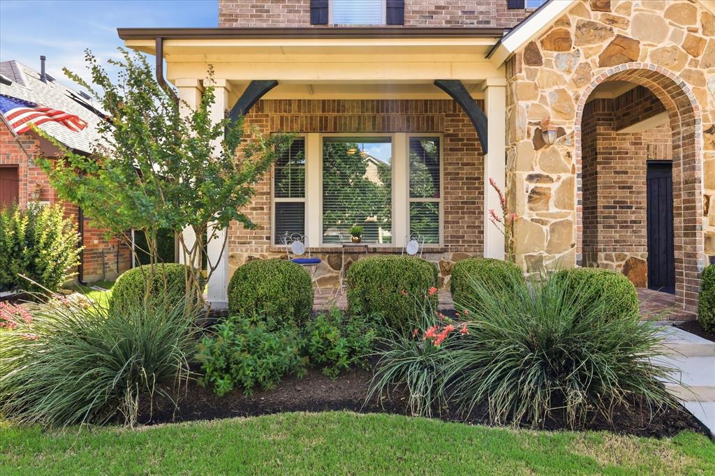 112 Lilypad Bend Property Photo 2