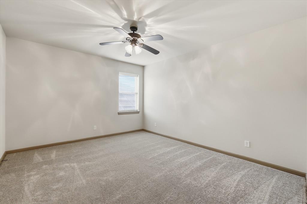 112 Lilypad Bend Property Photo 27