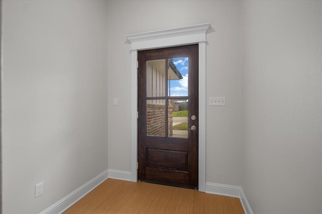 113 Hay Meadow Drive Property Photo 5