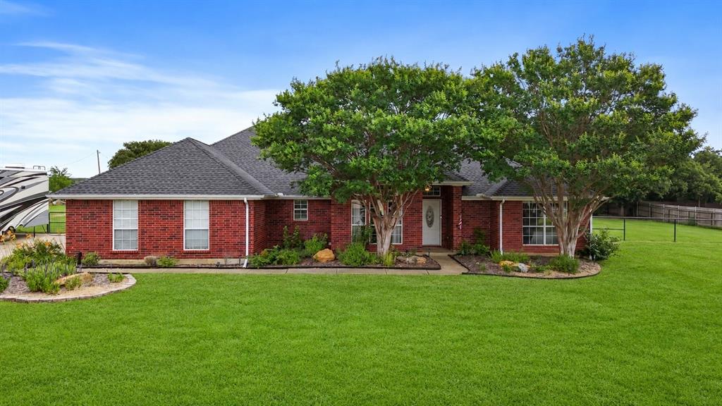3909 Timbercrest Drive Property Photo 1
