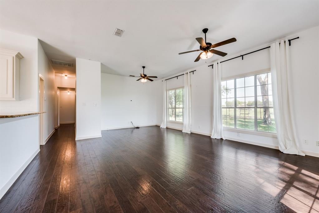 5893 Fm 1827 Property Photo 7