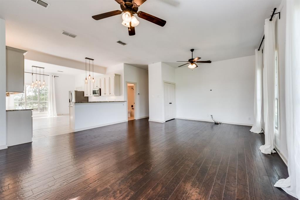 5893 Fm 1827 Property Photo 9