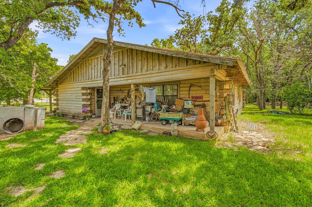 4106 Us-377 Property Photo 7