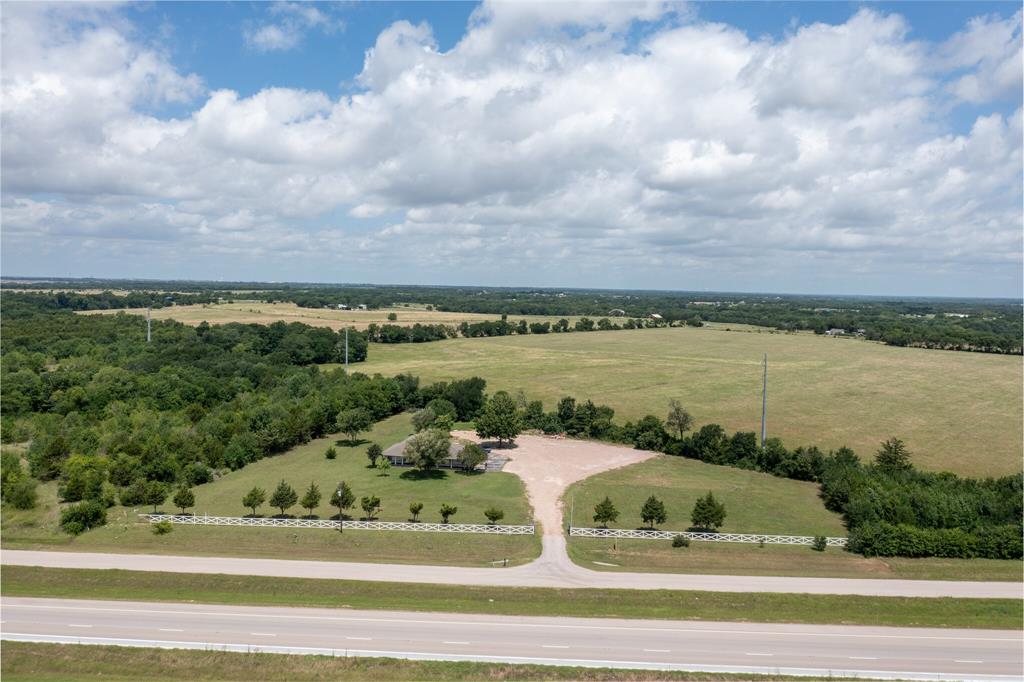 4877 Sam Rayburn Highway Property Photo 7