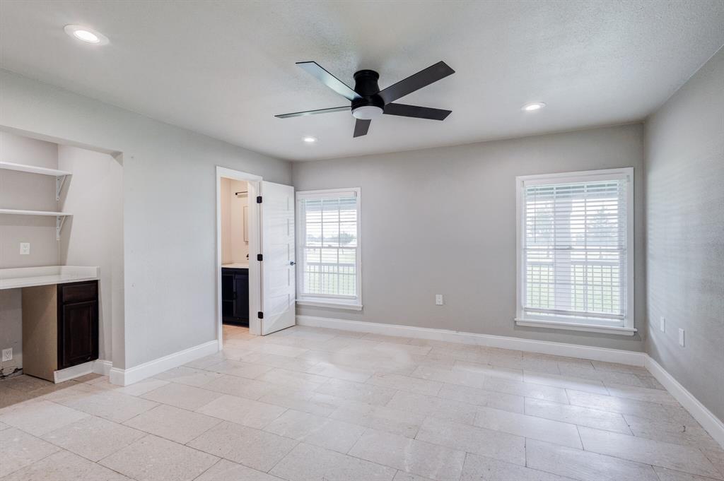 4877 Sam Rayburn Highway Property Photo 12