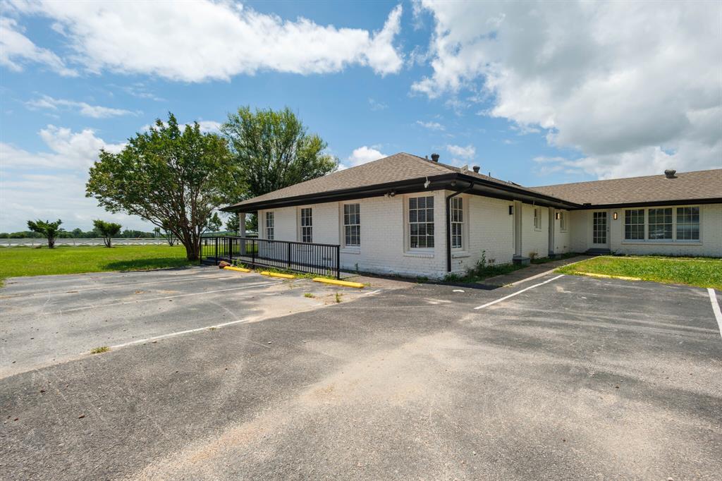 4877 Sam Rayburn Highway Property Photo 39