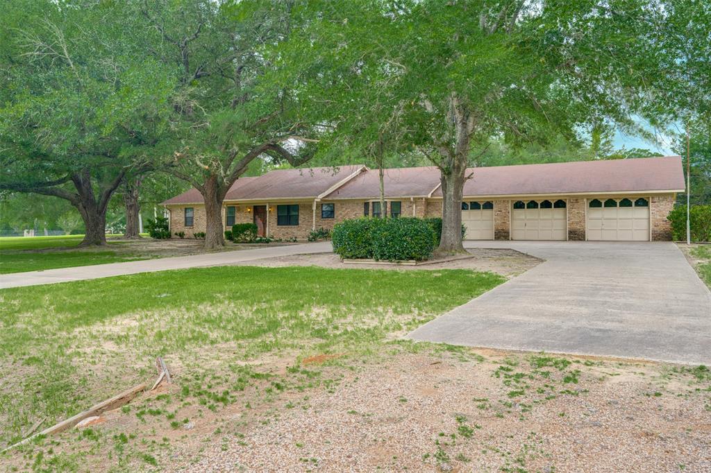 8798 Hill N Dale Road Property Photo 1