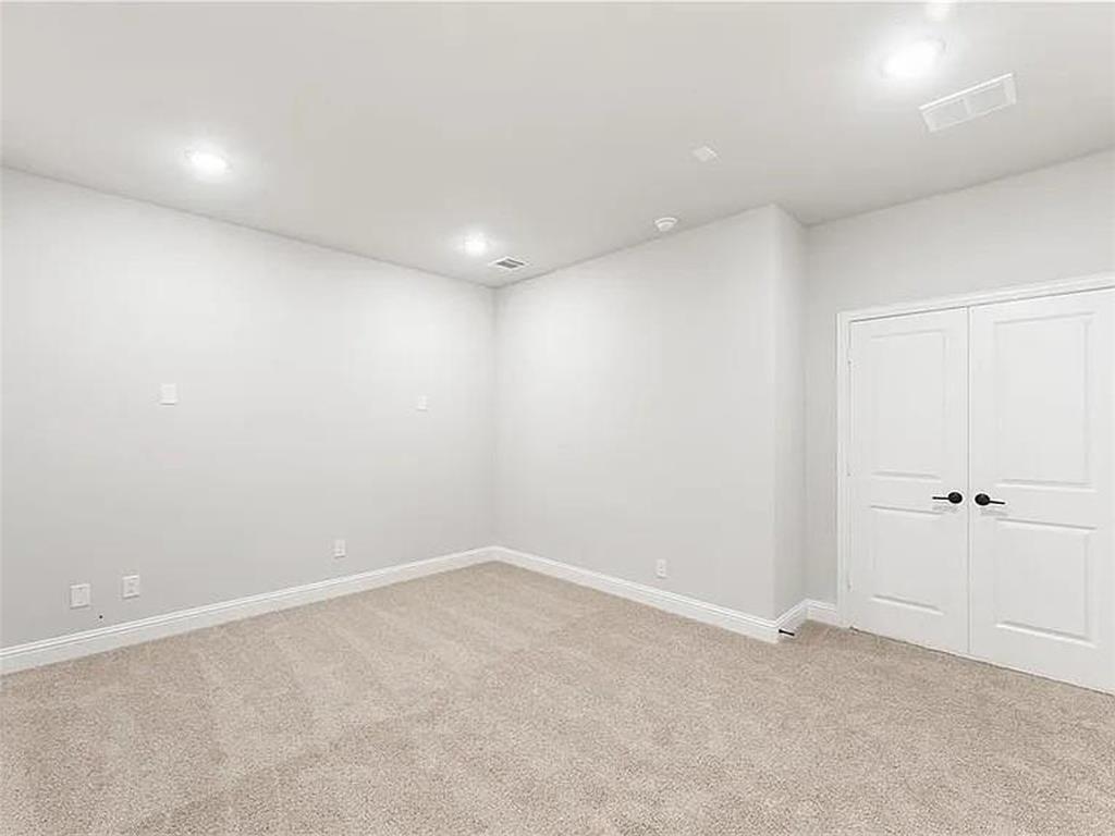 1012 Ridgehurst Road Property Photo 12