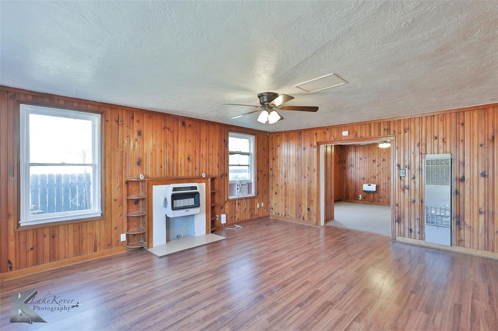 425 Sayles Boulevard Property Photo 15