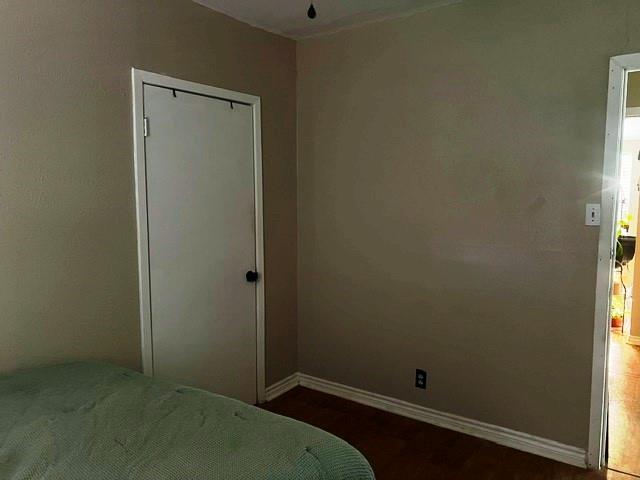 803 W Bells Boulevard Property Photo 15