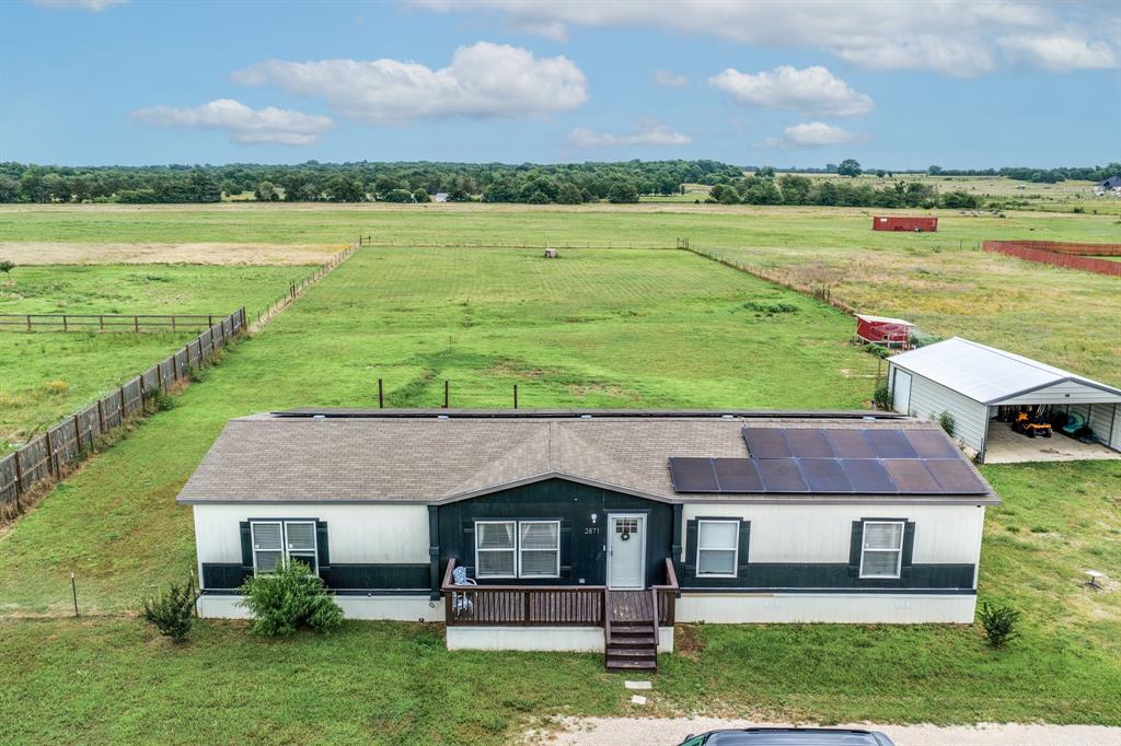2871 County Road 1076 Property Photo 1