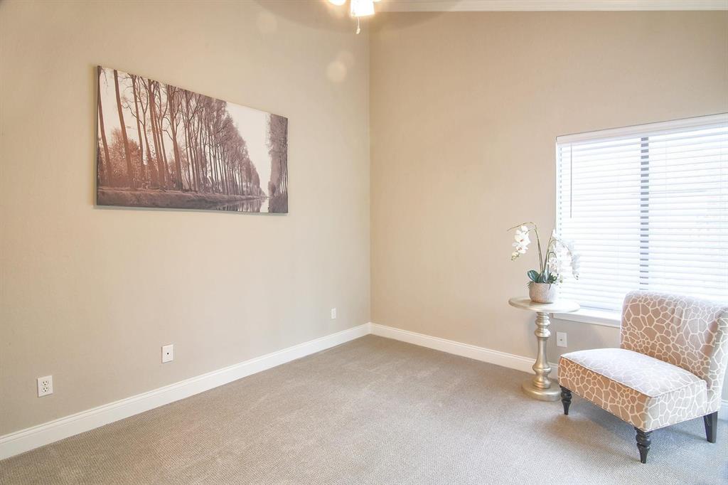 821 Dublin Drive 219 Property Photo 17