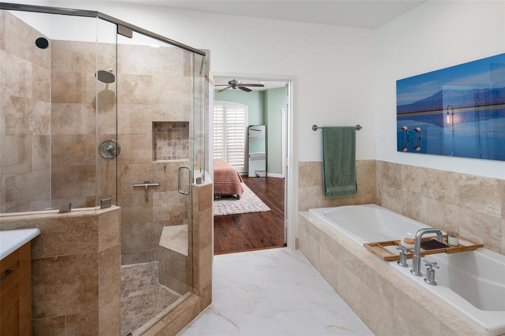 2411 N Hall Street 38 Property Photo 10