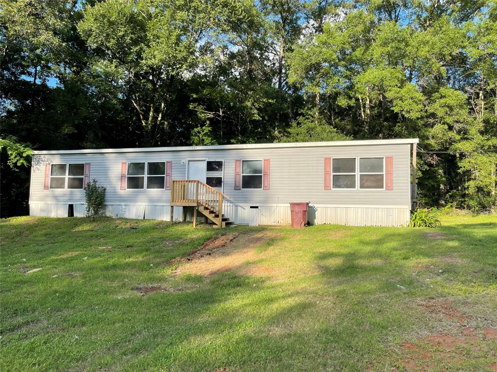907 Ridge Road Property Photo 2