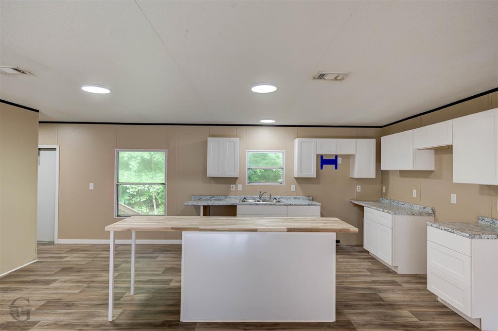 907 Ridge Road Property Photo 8