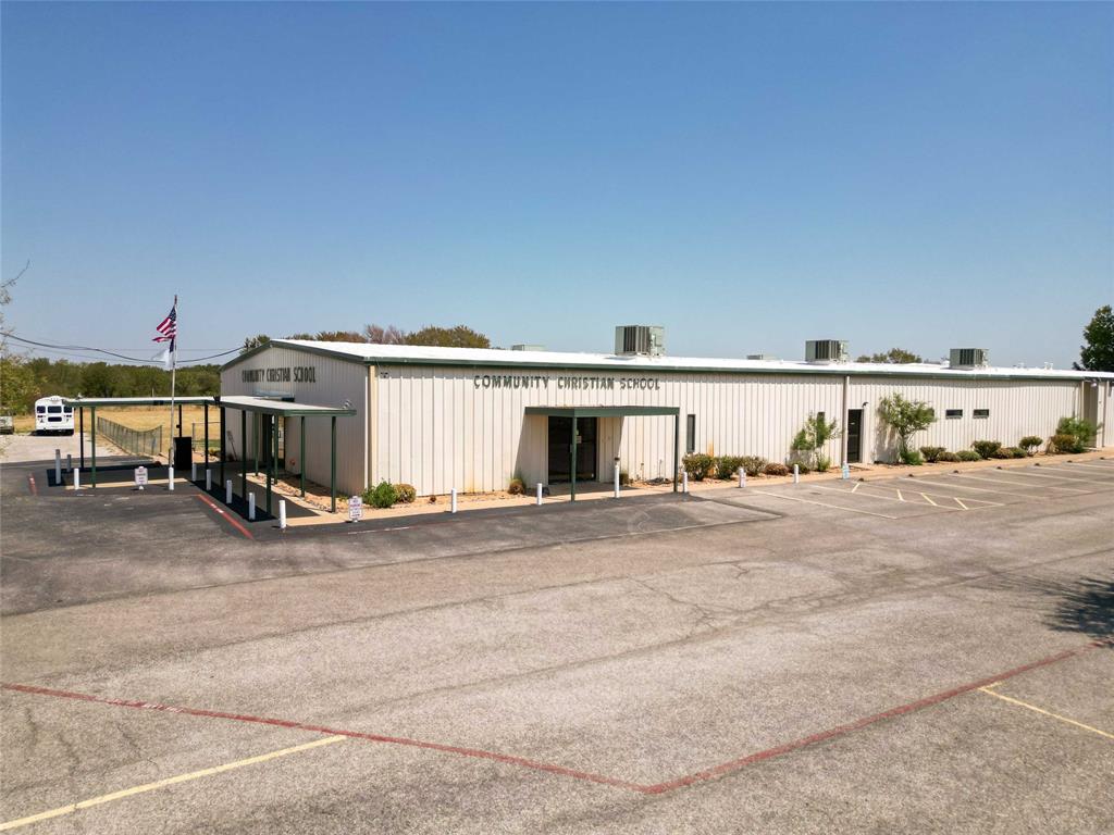 2501 Garrett Morris Parkway Property Photo 3