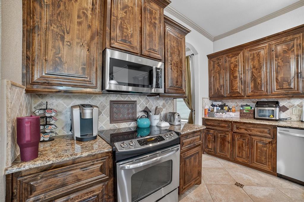 172 Buffington Avenue Property Photo 12