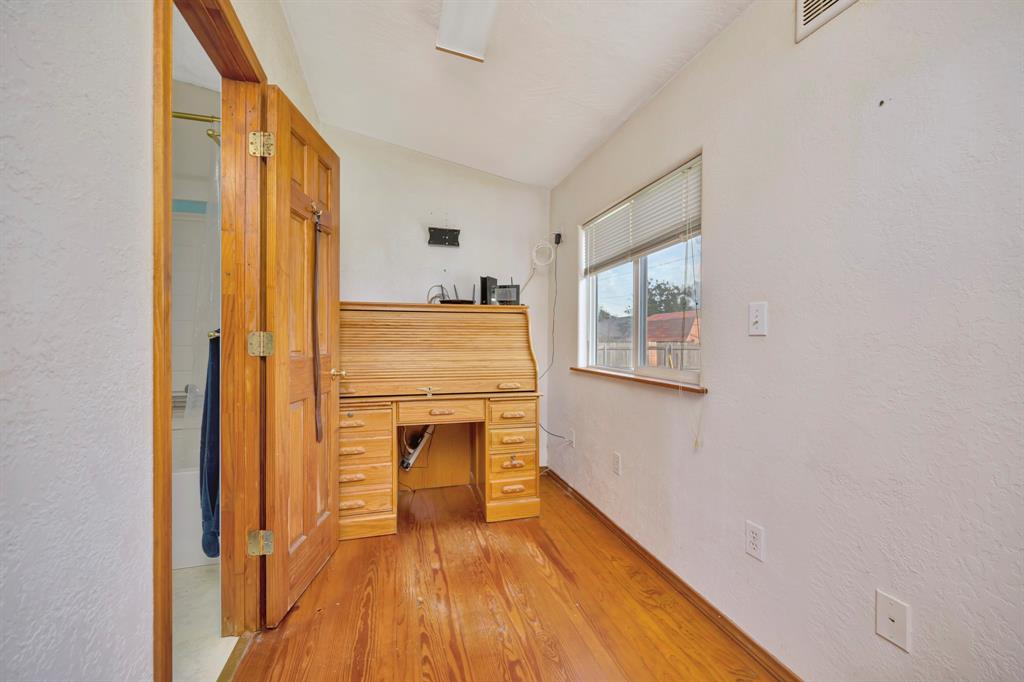 305 Branson Road Property Photo 16