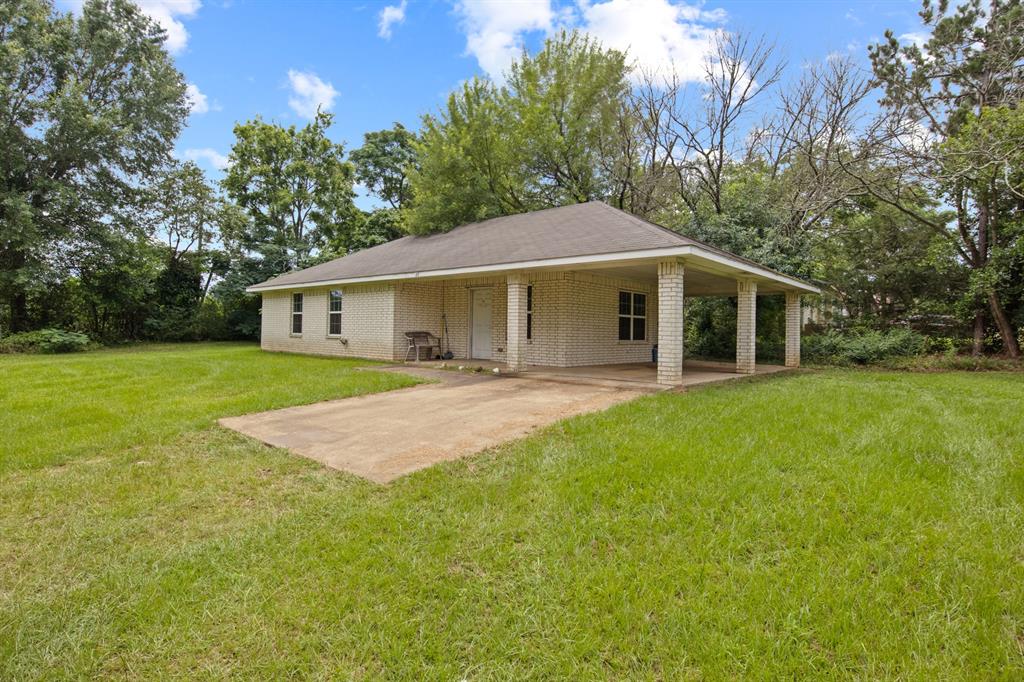 65 Rhyne Property Photo 1