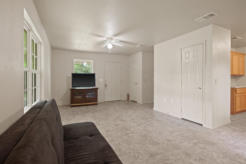 65 Rhyne Property Photo 7