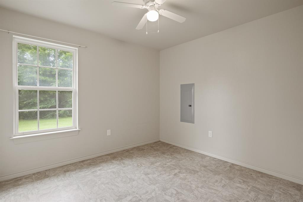 65 Rhyne Property Photo 19