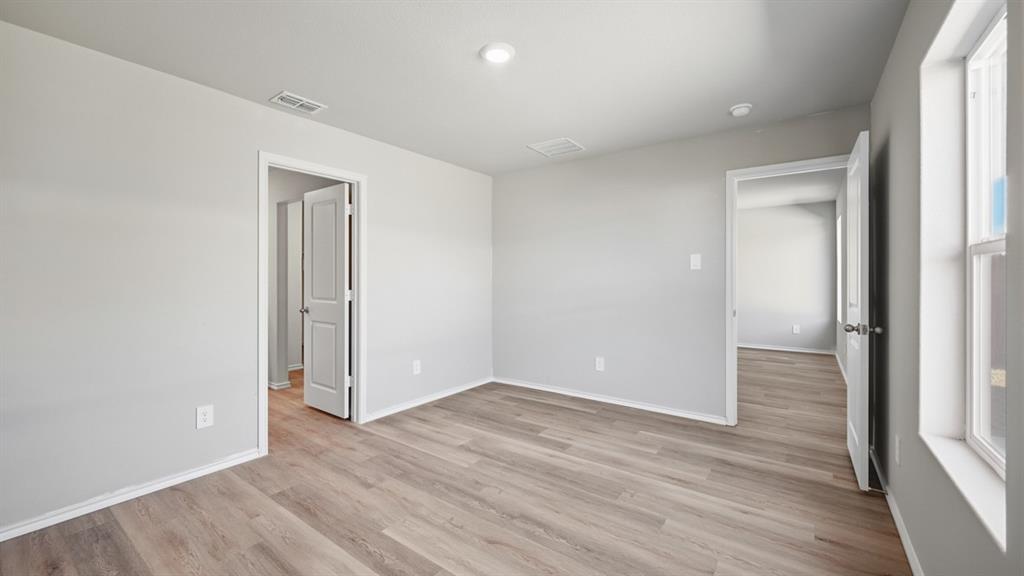 4128 Woodhill Bend Drive Property Photo 19