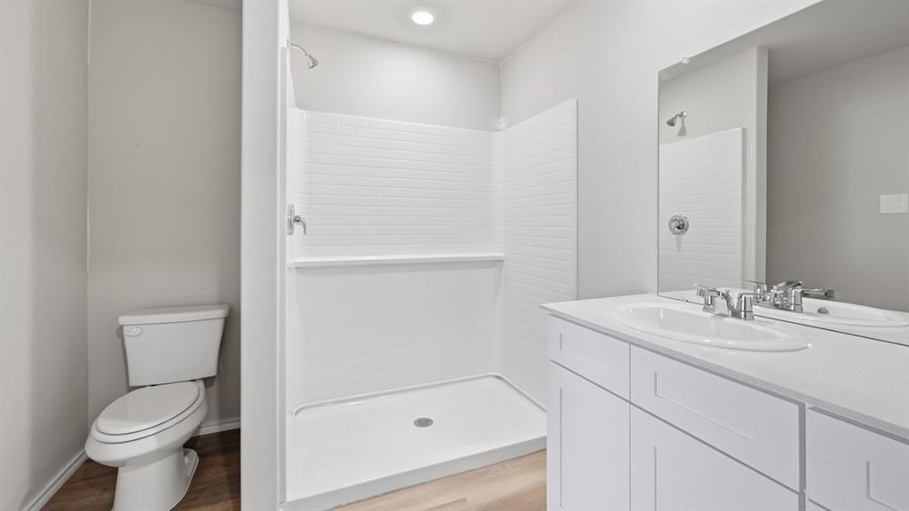 4128 Woodhill Bend Drive Property Photo 20