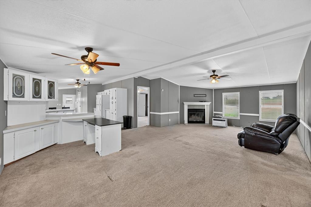 8316 County Road 508 Property Photo 2