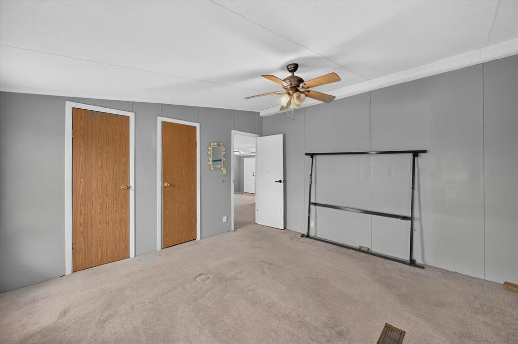 8316 County Road 508 Property Photo 20