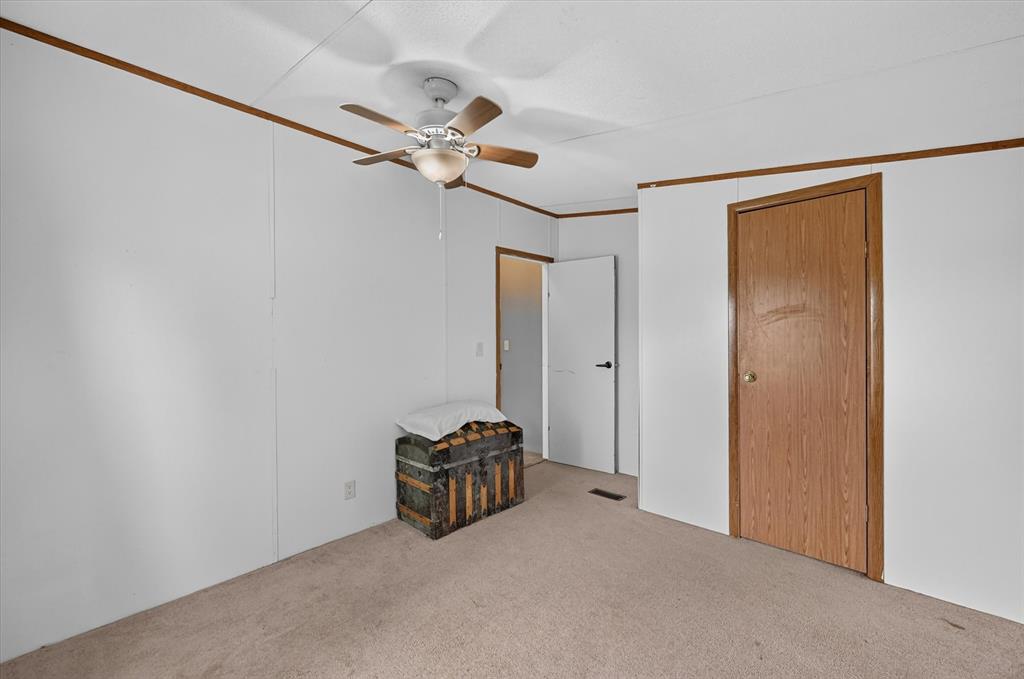 8316 County Road 508 Property Photo 26
