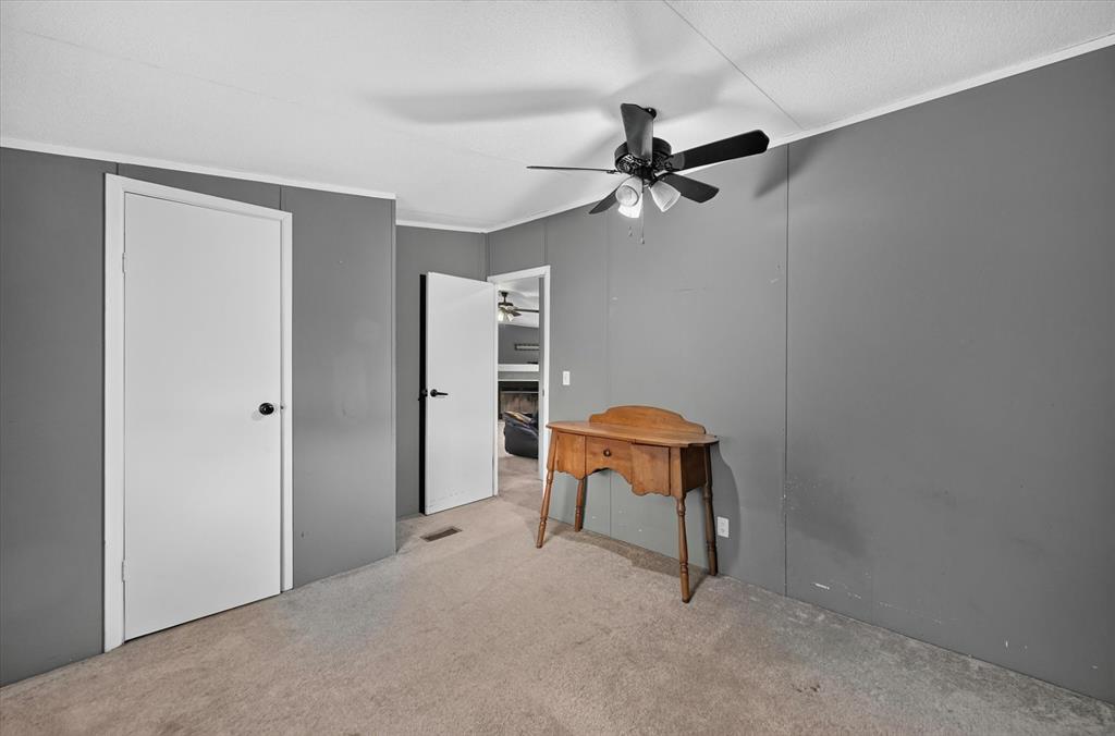 8316 County Road 508 Property Photo 28