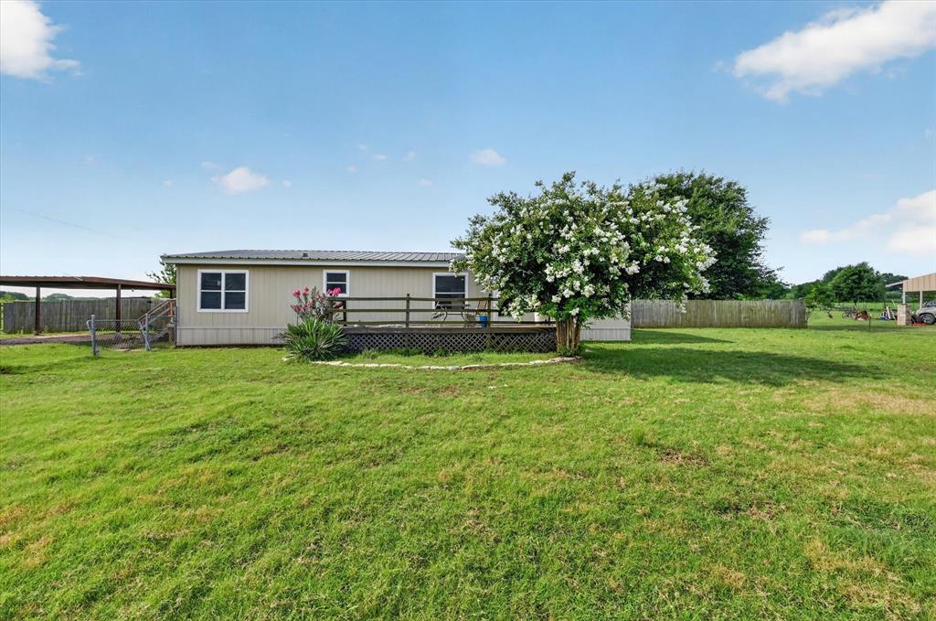 8316 County Road 508 Property Photo 35
