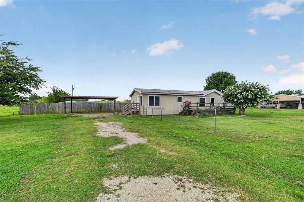8316 County Road 508 Property Photo 37