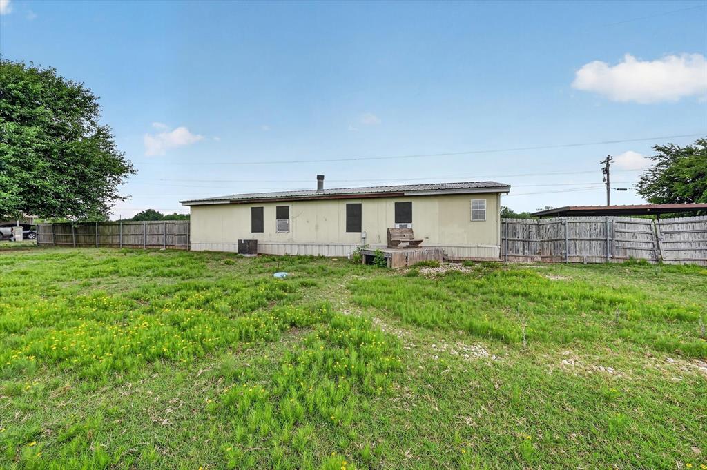 8316 County Road 508 Property Photo 38