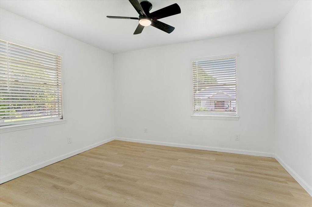 408 N Gowdy Street Property Photo 17