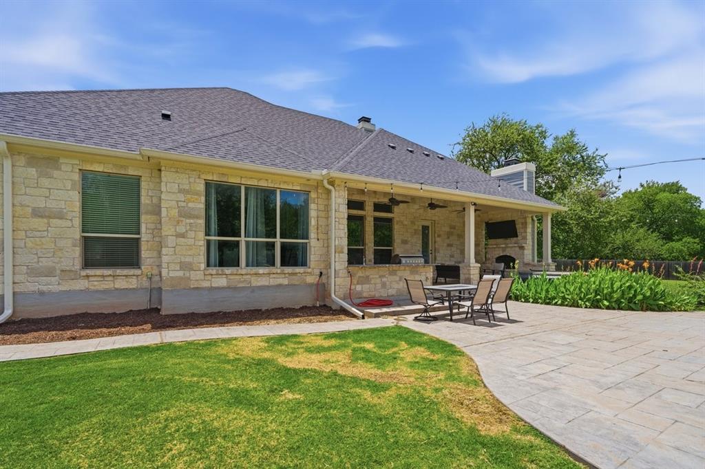 8 Freedom Court Property Photo 31