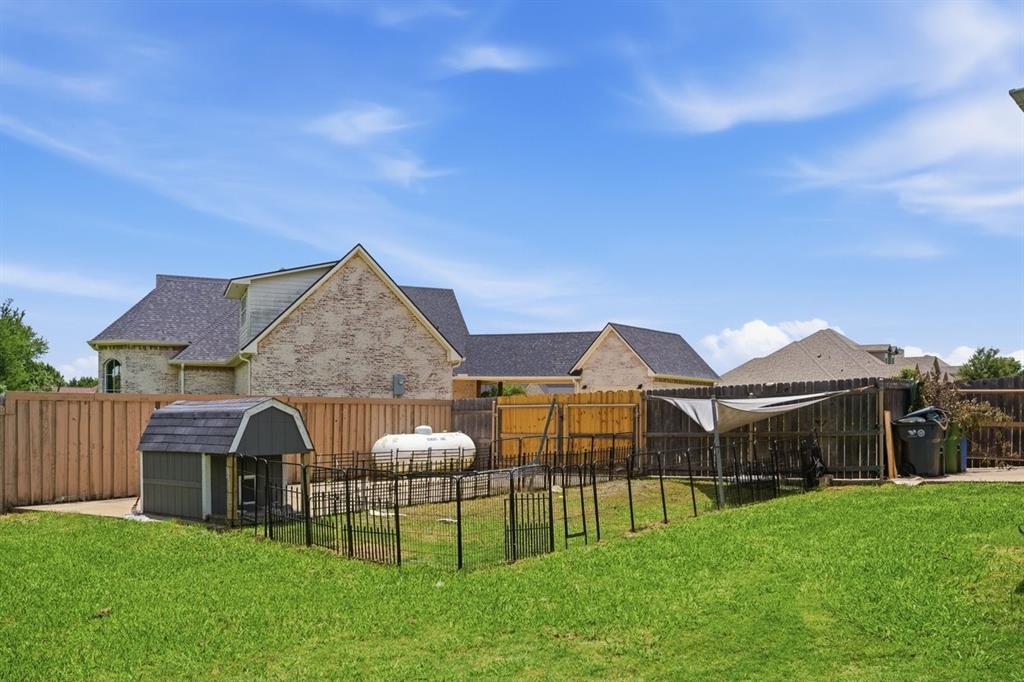 8 Freedom Court Property Photo 32