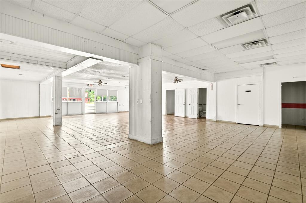 815 E Moore Avenue Property Photo 9